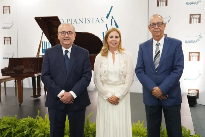 Recital de pianistas en el BCRD.