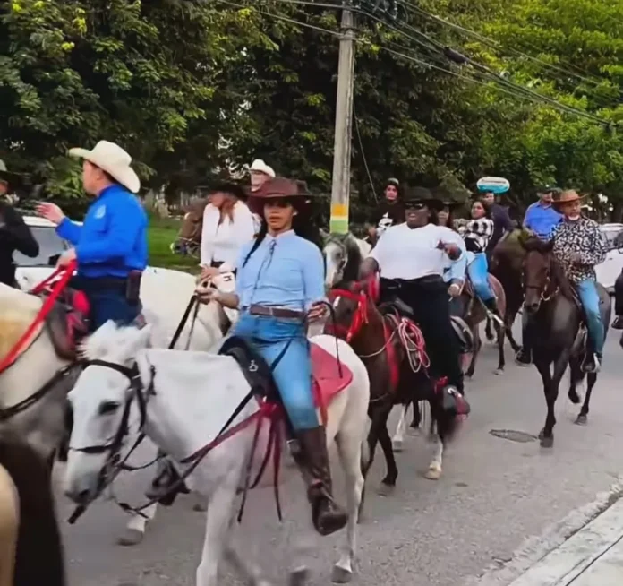 Cabalgata turística en Sosúa 2026.