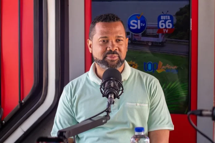 Alcalde de Las Terrenas habla sobre obras municipales.
