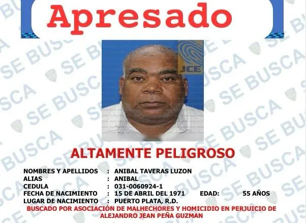 Hombres se entregan por homicidio en Santiago