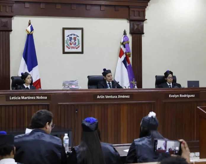Alegatos de querellantes en caso Calamar