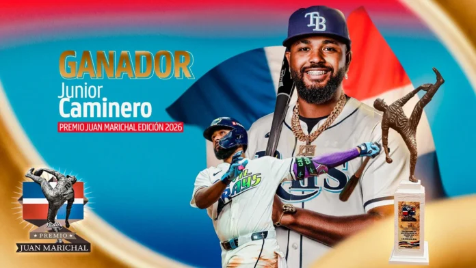 Junior Caminero recibe Premio Juan Marichal