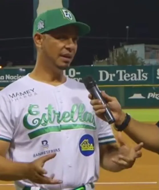 René Rojas habla sobre ofensiva de Estrellas.