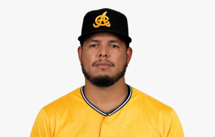Sadrac Franco se une al bullpen de Águilas.