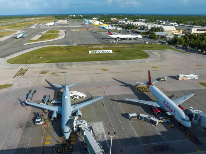 Descuento en combustible de aviones anunciado.