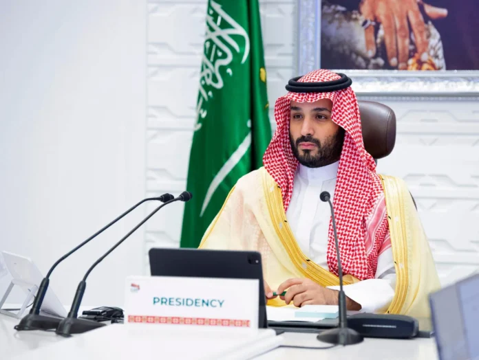 Arabia Saudí advierte a hutíes sobre ataques.