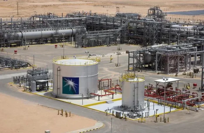 Evacuación de personal en Aramco por ataques.
