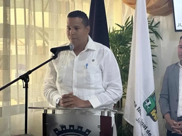 Director municipal arrestado por armas ilegales