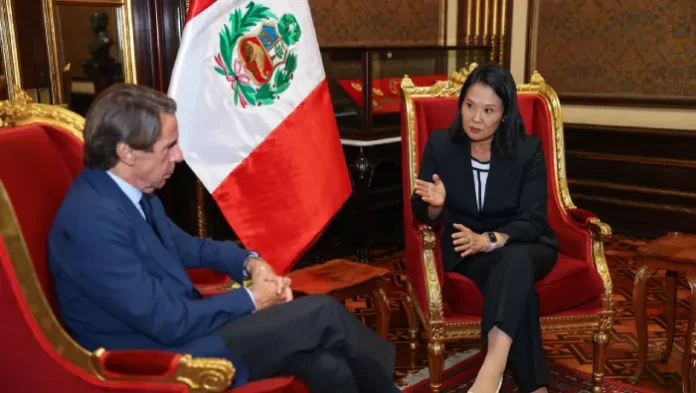 Cámara de Diputados aprueba poderes a Fujimori