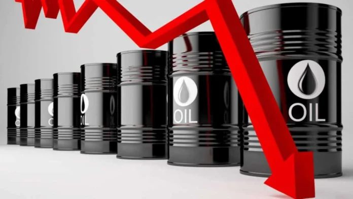 Petróleo de Texas cae a 102 dólares.