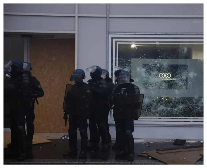 Disturbios en Francia tras protestas económicas.