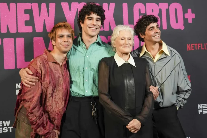 Glenn Close aprende español para su papel.