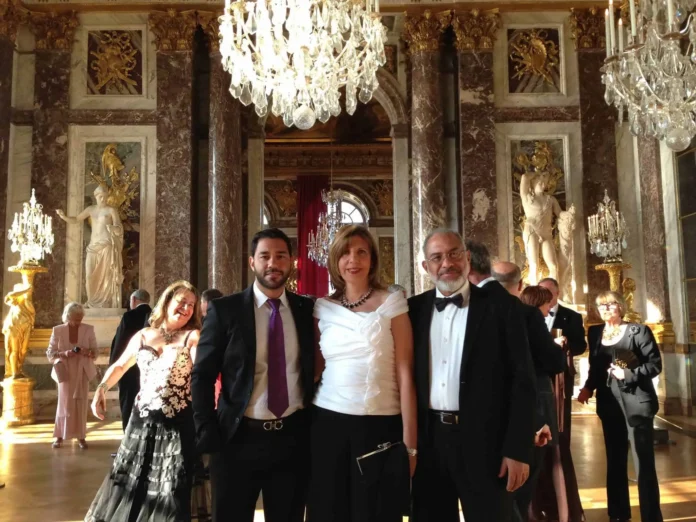 Fallecimiento de Cosette Bonnelly, esposa de Maldonado.