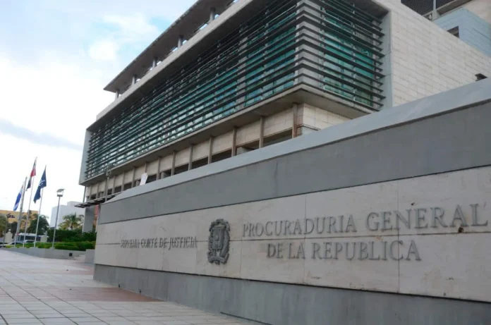 Abogados explican levantamiento de impedimento migratorio