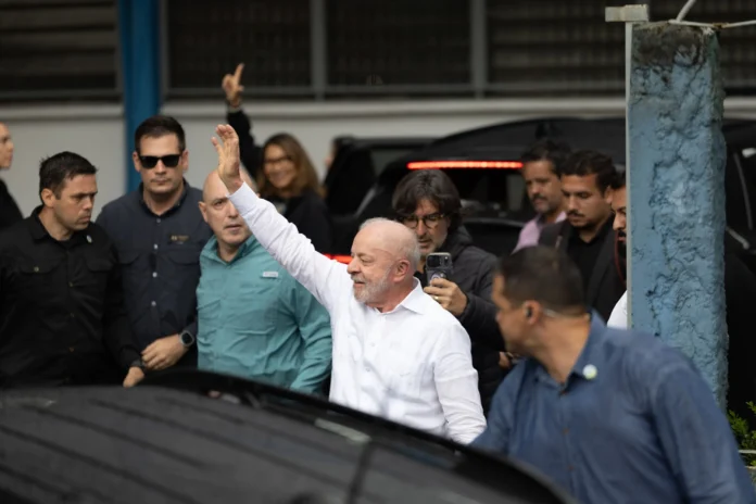 Lula denuncia obstáculos en votación balotaje