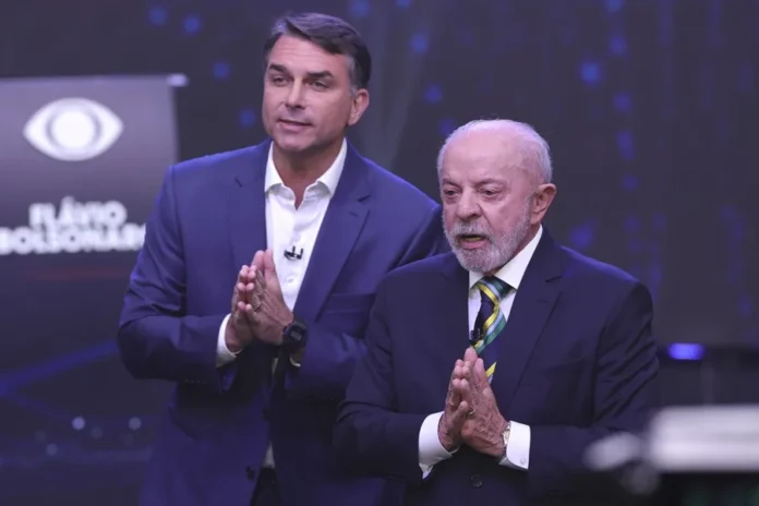 Lula y Bolsonaro intensifican ataques electorales.