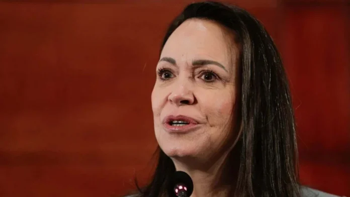 Machado critica falta de transparencia petrolera.
