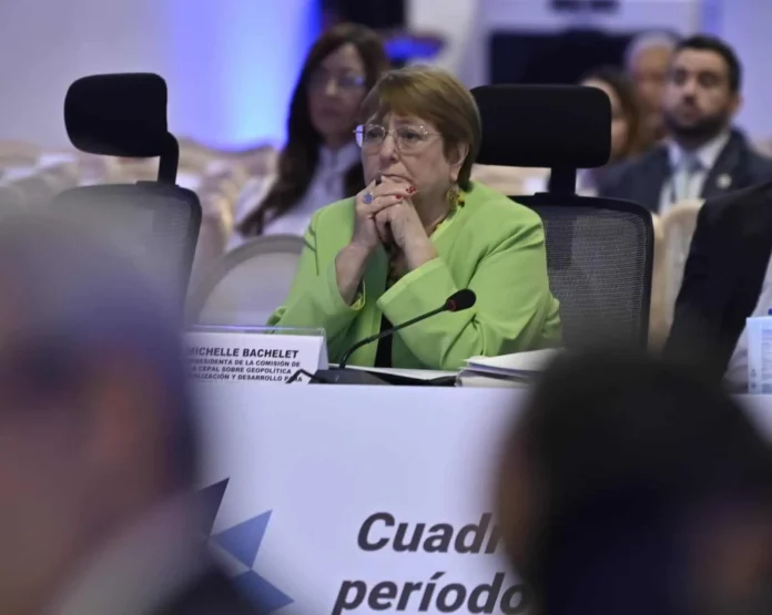 Michelle Bachelet presenta informe sobre rupturas globales.