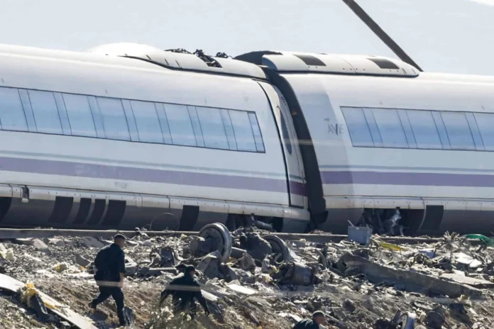 Colisión de trenes en Toledo, España.