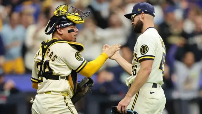Cerveceros de Milwaukee celebran victoria en Serie Mundial