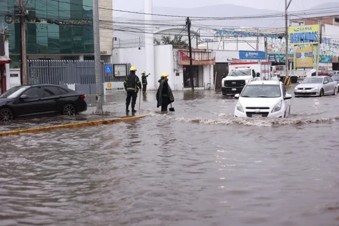 Alertas de lluvias intensas en provincias.