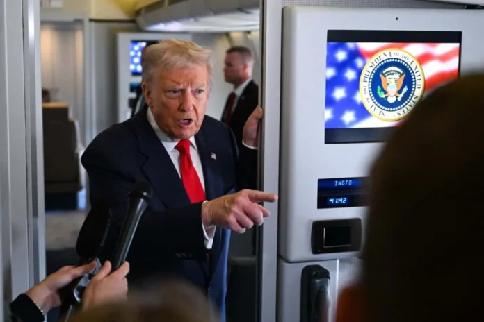 Trump veta acceso a Air Force One.