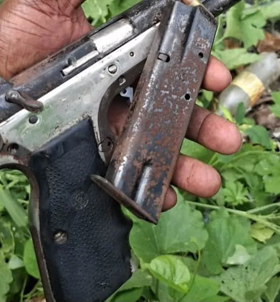 Policía arresta asaltantes en Villa Mella.