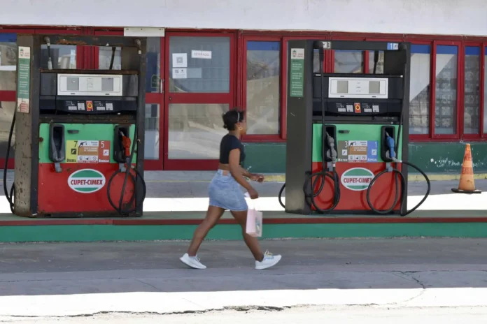 Cuba ajusta su ley petrolera y control estatal
