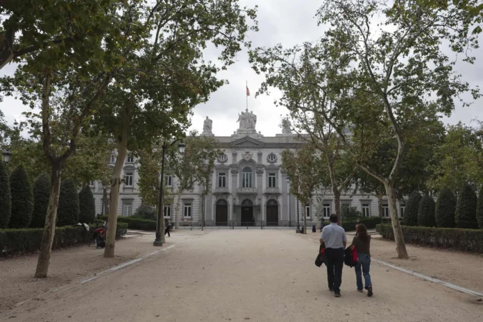 Nacionalizados por ley de nietos en España