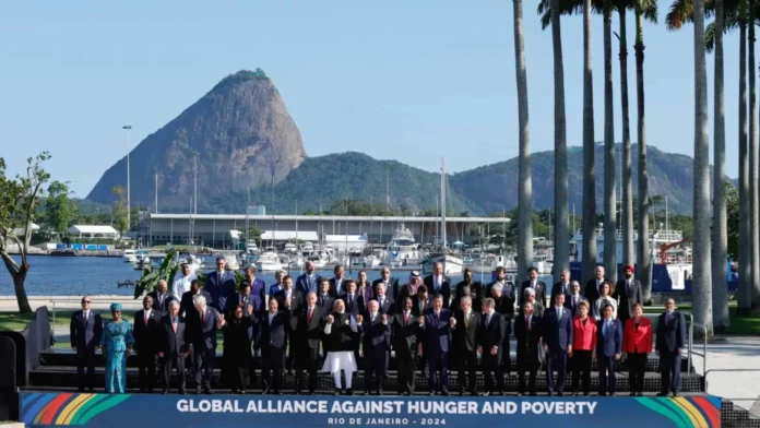 Ministros del G20 discuten crisis globales.