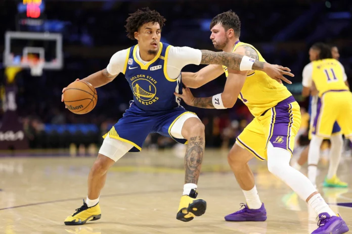 Curry anota 44 puntos en victoria Warriors